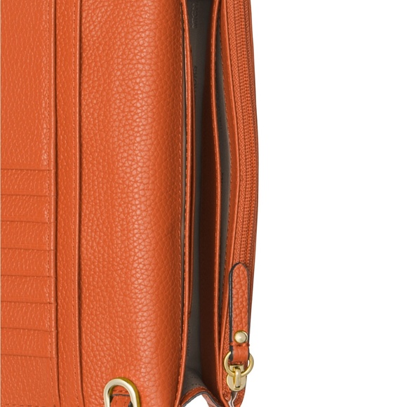 MICHAEL Kors Pebble Leather Phone  Crossbo… - Picture 3 of 4